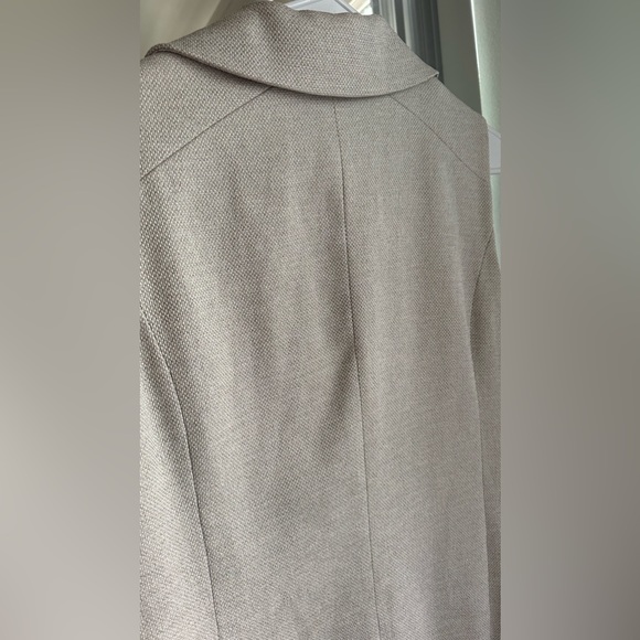 WHBM Sleeveless Wicker Tweed Trench size small - Picture 4 of 6